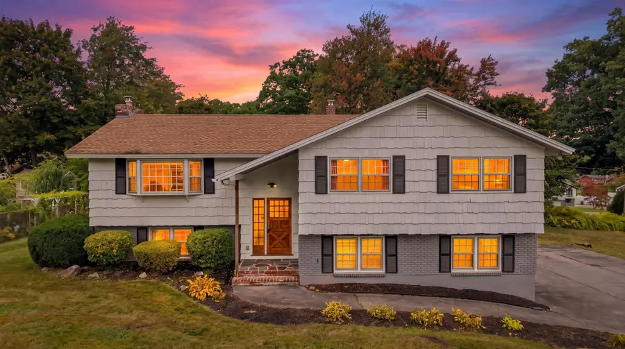 46 Marianna Road, Salem, NH 03079 - #2