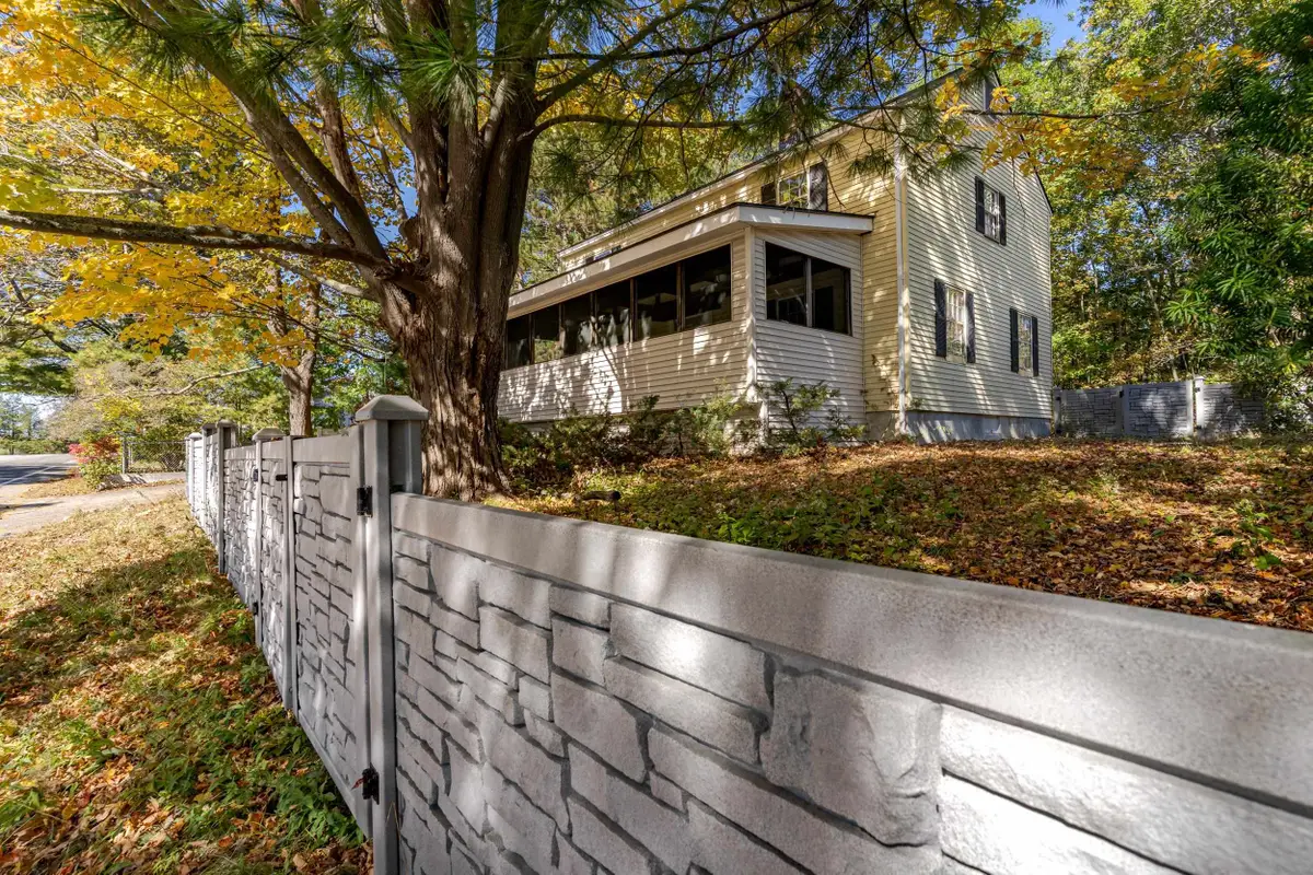 47 McKinley Road, Portsmouth, NH 03801 - #1
