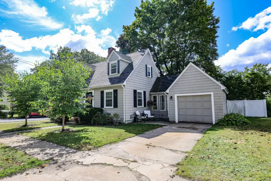 1138 Hall Street, Manchester, NH 03104 - #2