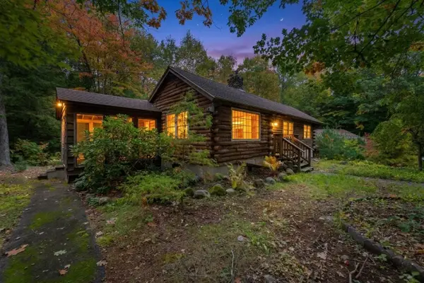 98 Cooper Road, Hebron, NH 03241