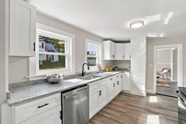 186 Peabody Avenue, Manchester, NH 03109