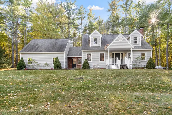 94 Bunker Hill Road, Auburn, NH 03032