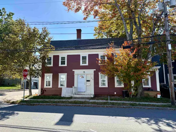 92 Cass Street, Portsmouth, NH 03801
