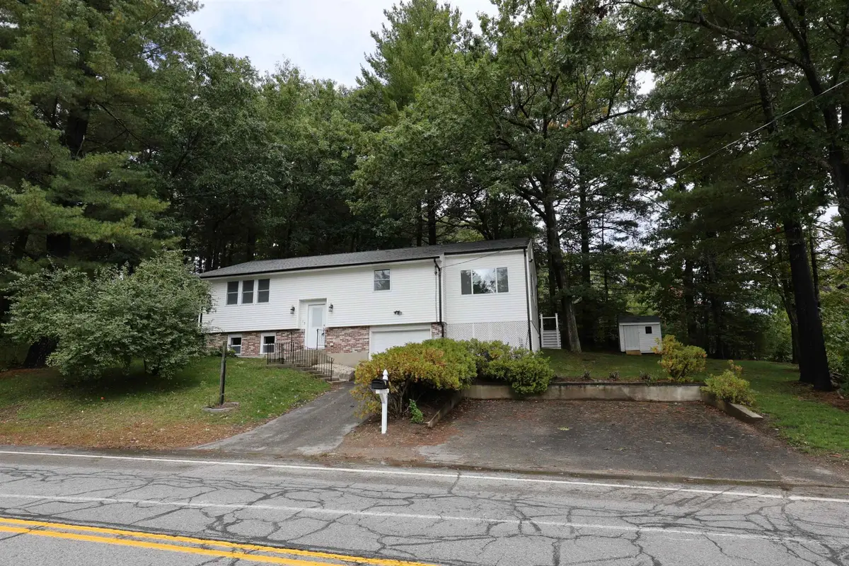19 New Searles Road, Nashua, NH 03062 - #1