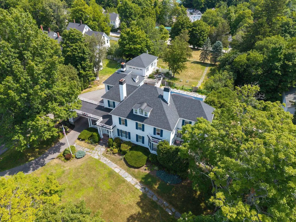 555 Main Street, Farmington, NH 03835 - #1