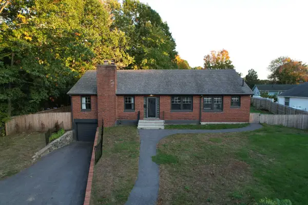2 Melbourne Street, Portsmouth, NH 03801