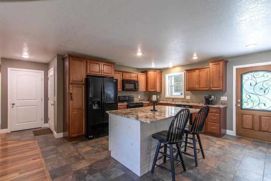 25 Derby Pond Road, Derby, VT 05829 - #3