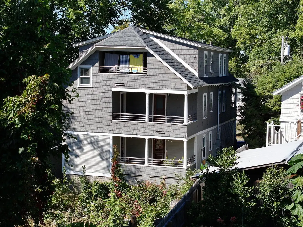 141-143 Howard Street, Burlington, VT 05401 - #1
