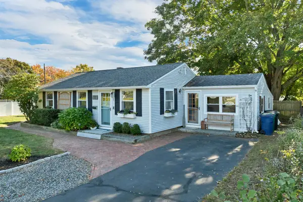 13 Morningside Drive, Hampton, NH 03842