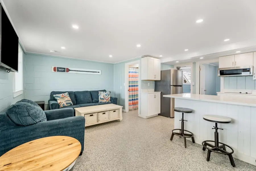 27 Concord Avenue #27S, Hampton, NH 03842 - #3