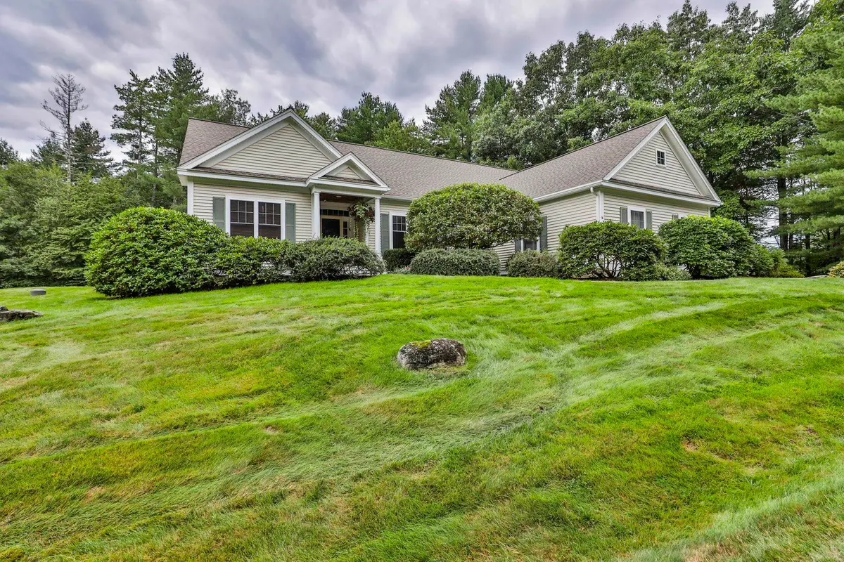 14 Hancock Drive, Bedford, NH 03110 - #1