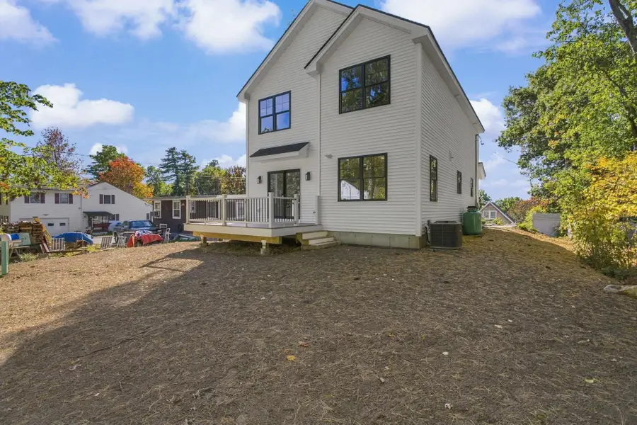 22 Nolet Avenue, Salem, NH 03079 - #3