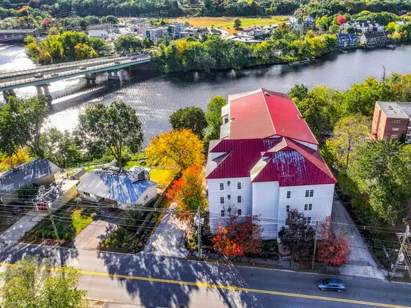 96 River Road #411, Manchester, NH 03104
