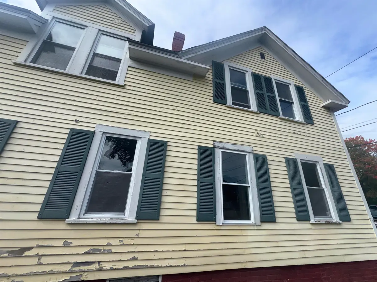 7 Spruce Street, Rochester, NH 03867 - #1