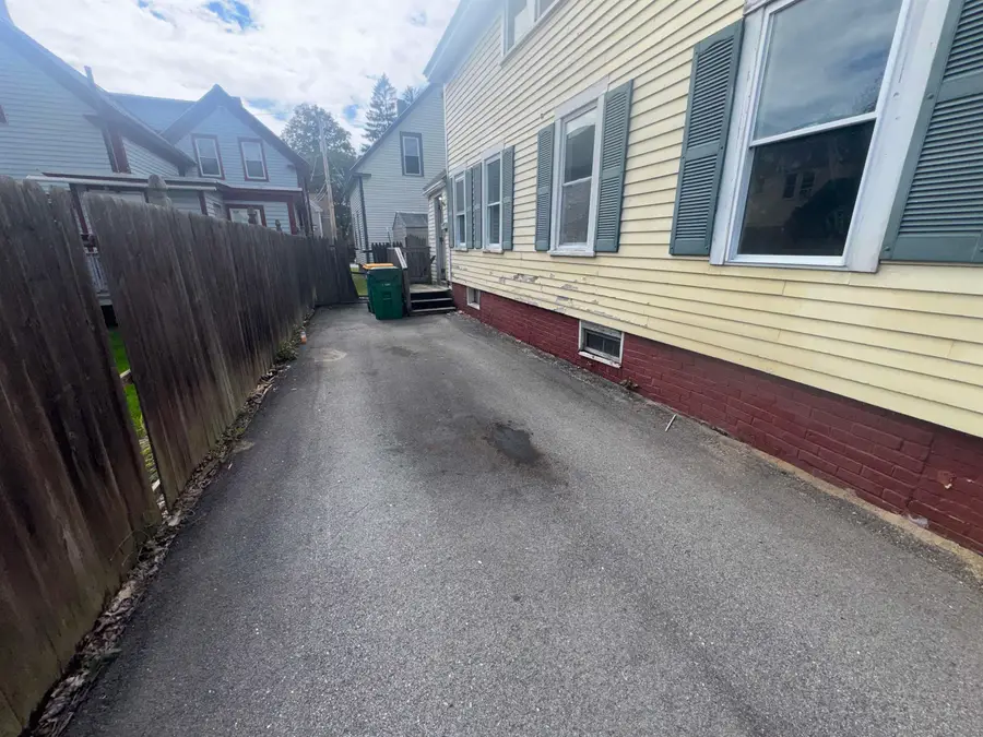 7 Spruce Street, Rochester, NH 03867 - #3