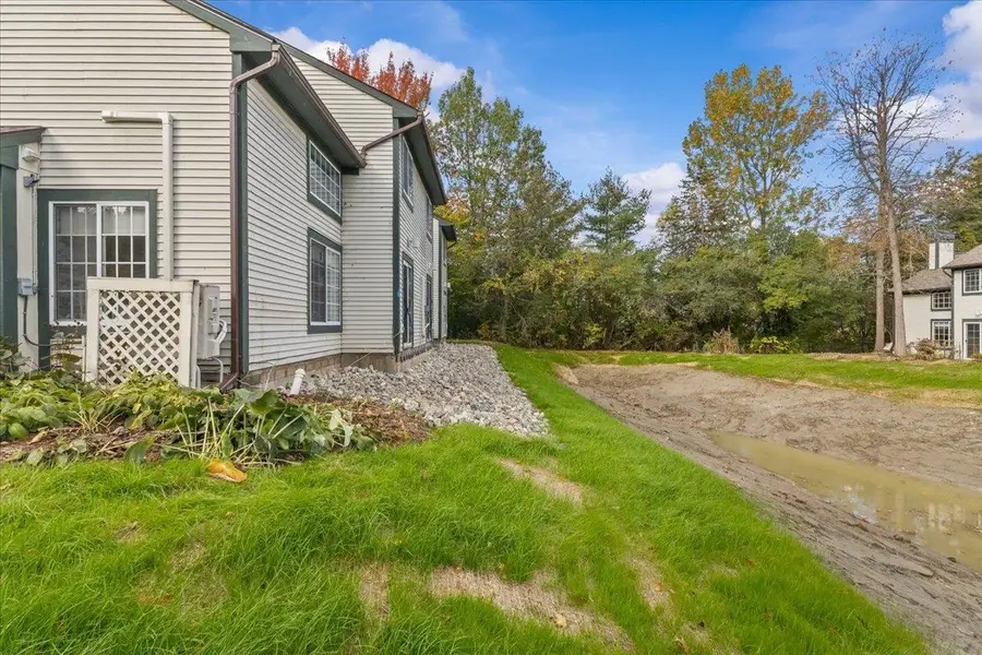 27 Lake Forest Drive, Burlington, VT 05401 - #3