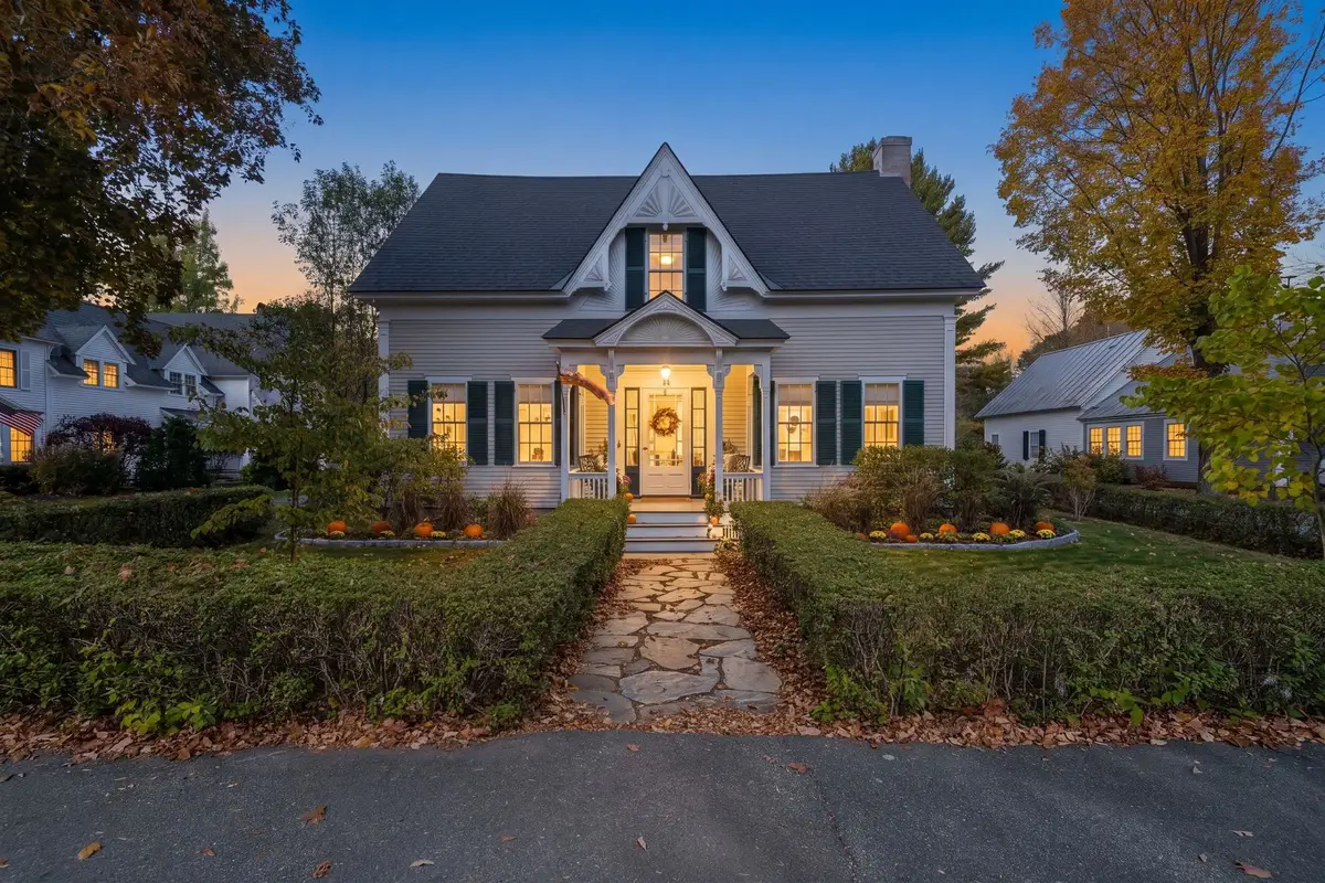 18 Pleasant Street, Woodstock, VT 05091 - #1