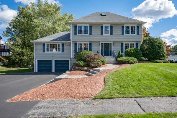 34 Parrish Hill Drive, Nashua, NH 03063