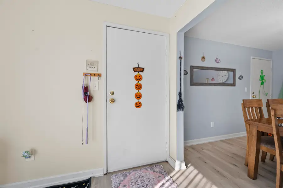 3 Brookside Drive #6, Exeter, NH 03833 - #3