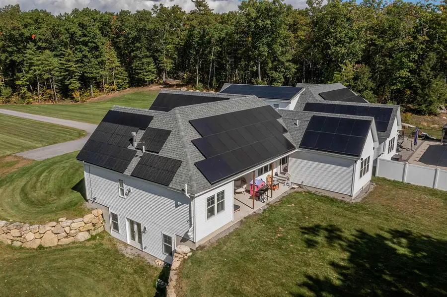 71 Dollard Road #A & B, Auburn, NH 03032 - #3