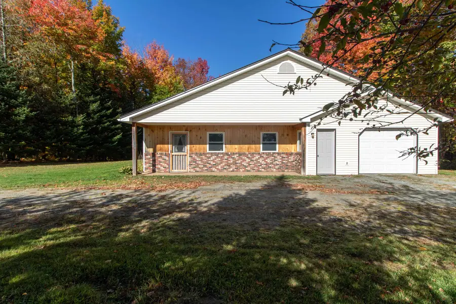 1096 Collins Mill Road, Newport, VT 05857 - #2