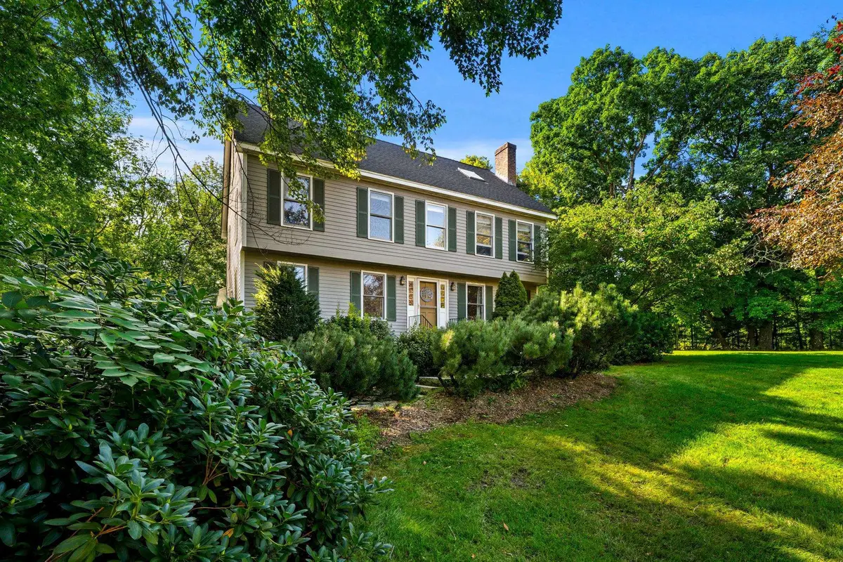 5 Lilac Circle, Londonderry, NH 03053 - #1