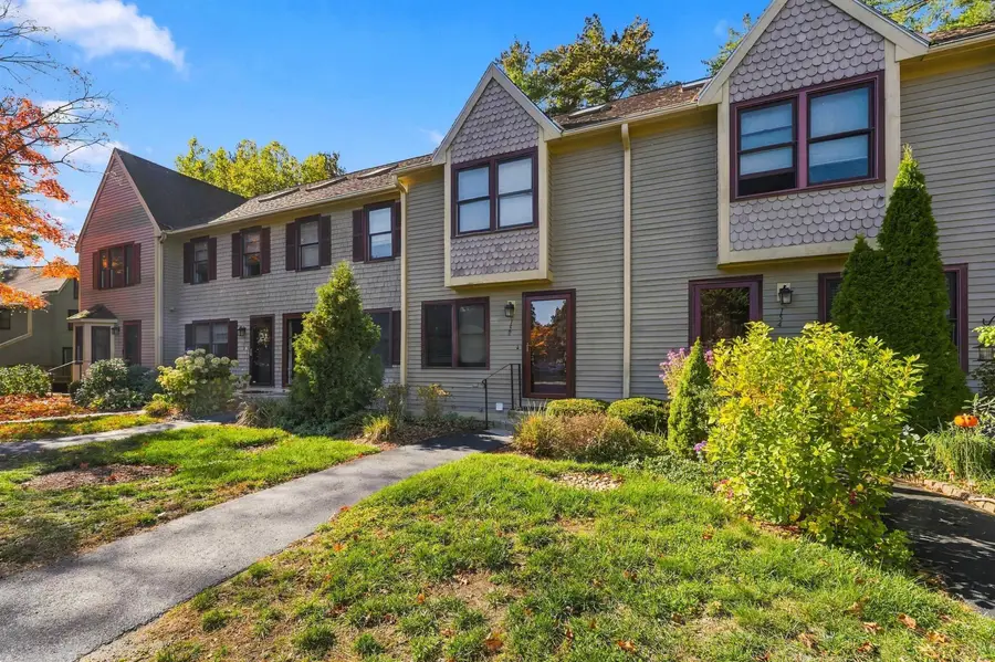 152 Bartemus Trail #Unit 72, Nashua, NH 03063 - #3