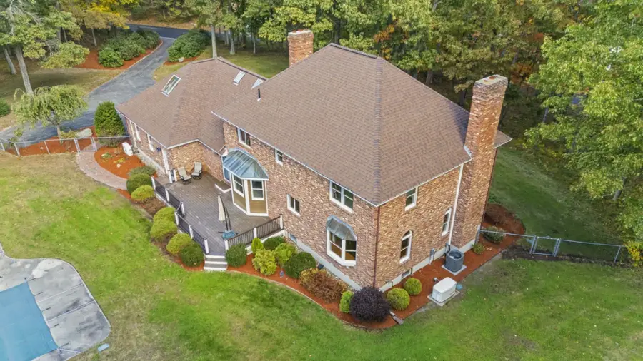 65 Gulf Road, Derry, NH 03038 - #2