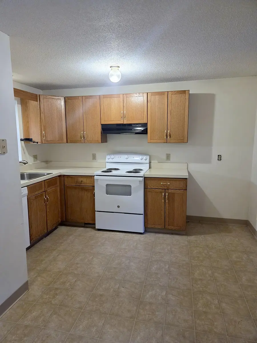52 Merrimack Drive #47, Merrimack, NH 03054 - #3