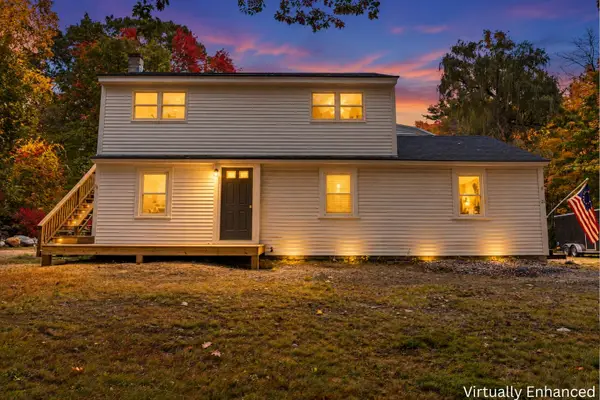 21 Waumbeck Road, Wolfeboro, NH 03894