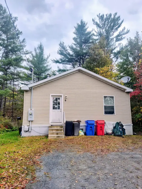 6 Lague Drive, Montpelier, VT 05602