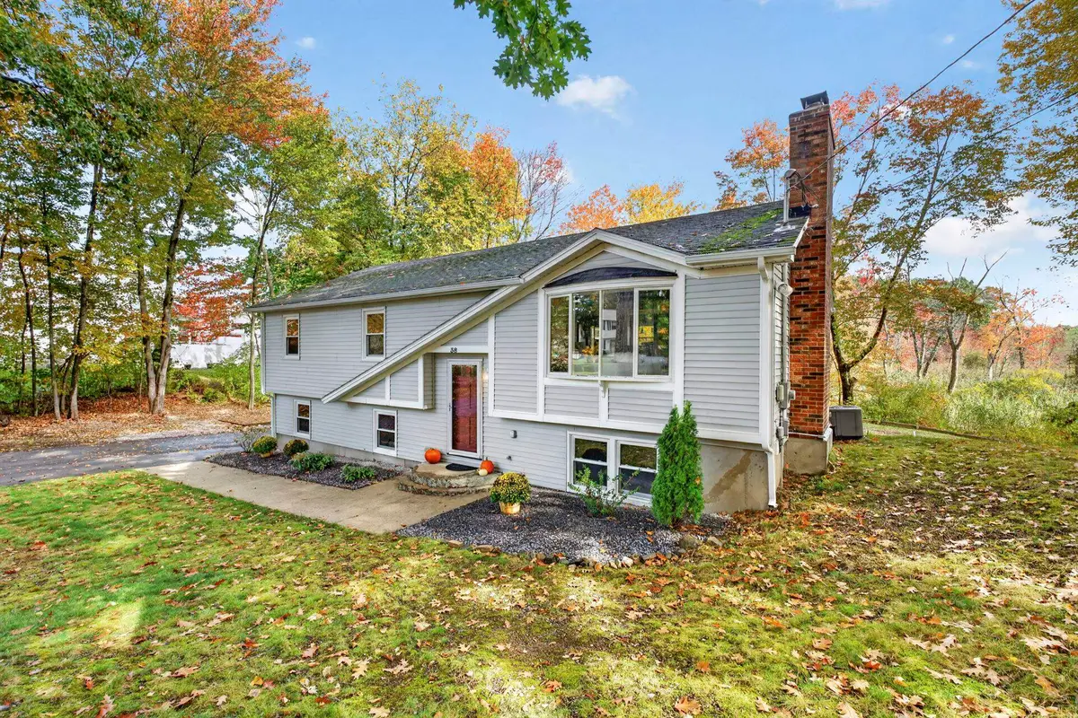 38 Twinbrook Avenue, Salem, NH 03079 - #1