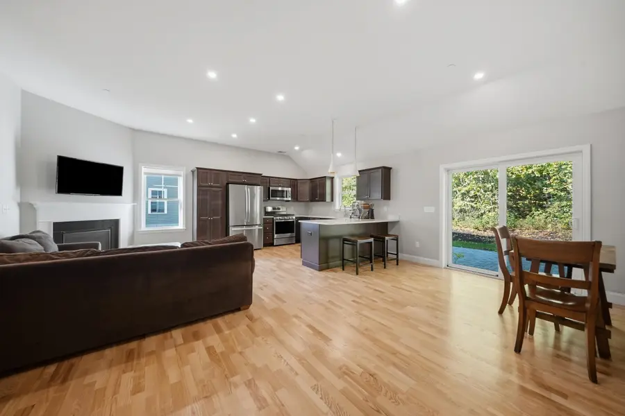 23 Liberty Lantern Lane, Fremont, NH 03044 - #3