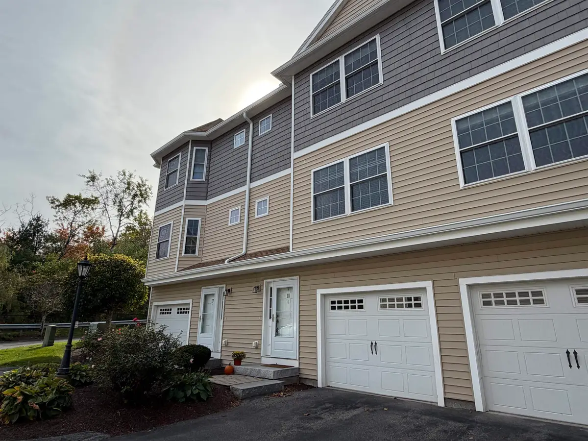 81 N High Street #18, Derry, NH 03038 - #1