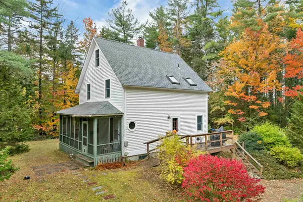 184 Chalk Pond Road, Newbury, NH 03255