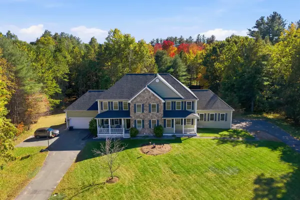 9 Lilac Court, Litchfield, NH 03052