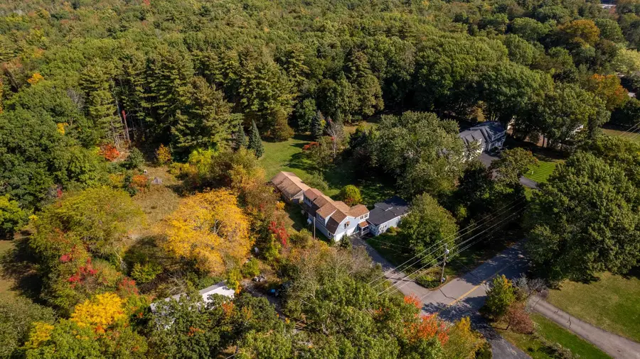39 Lovell Road, Stratham, NH 03885 - #3