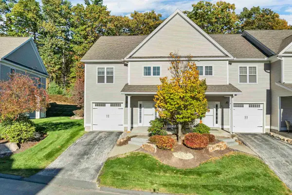91 Woodview Way #91, Manchester, NH 03102