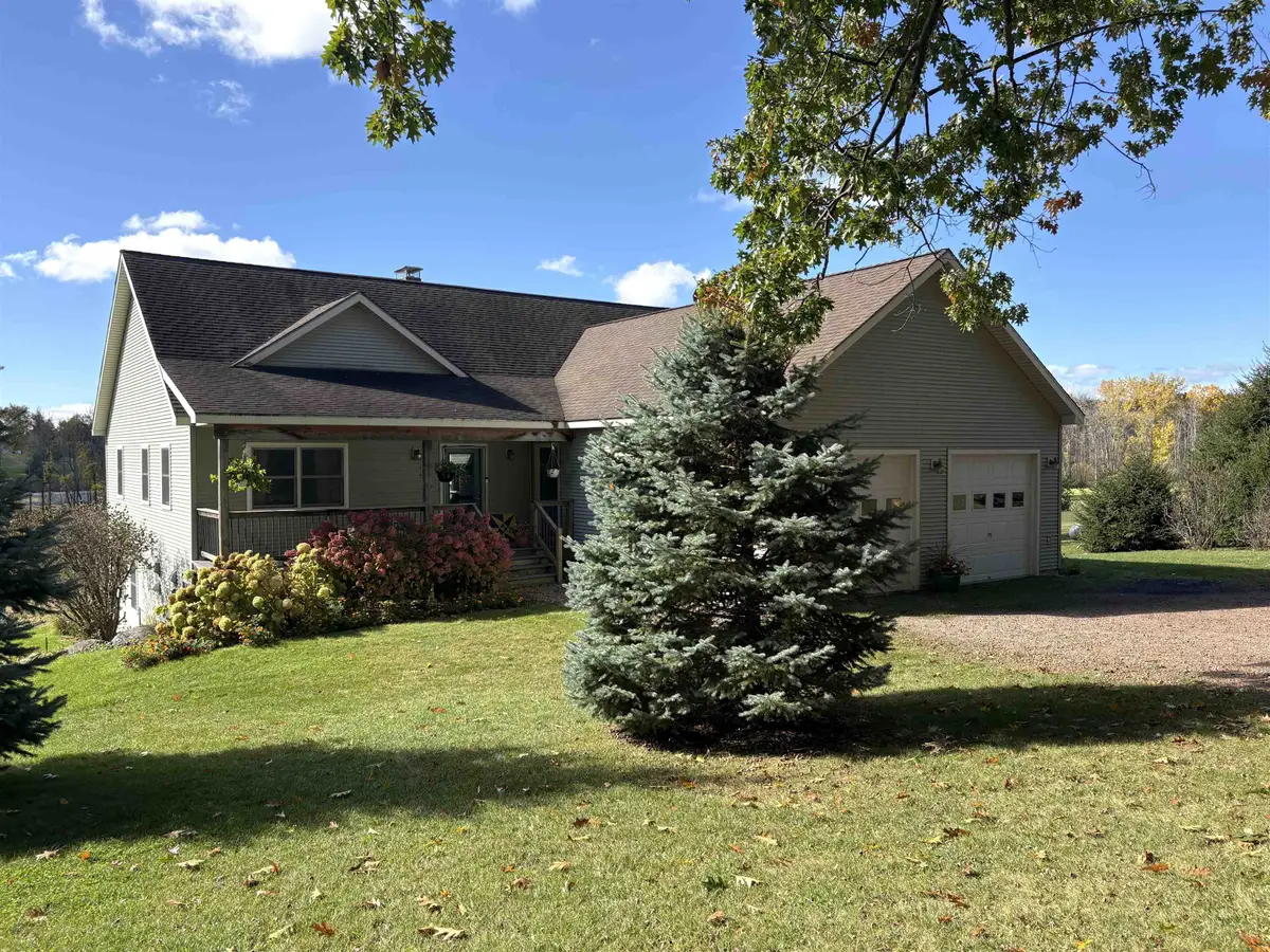 9 Old Farm Road, South Hero, VT 05486 - #1