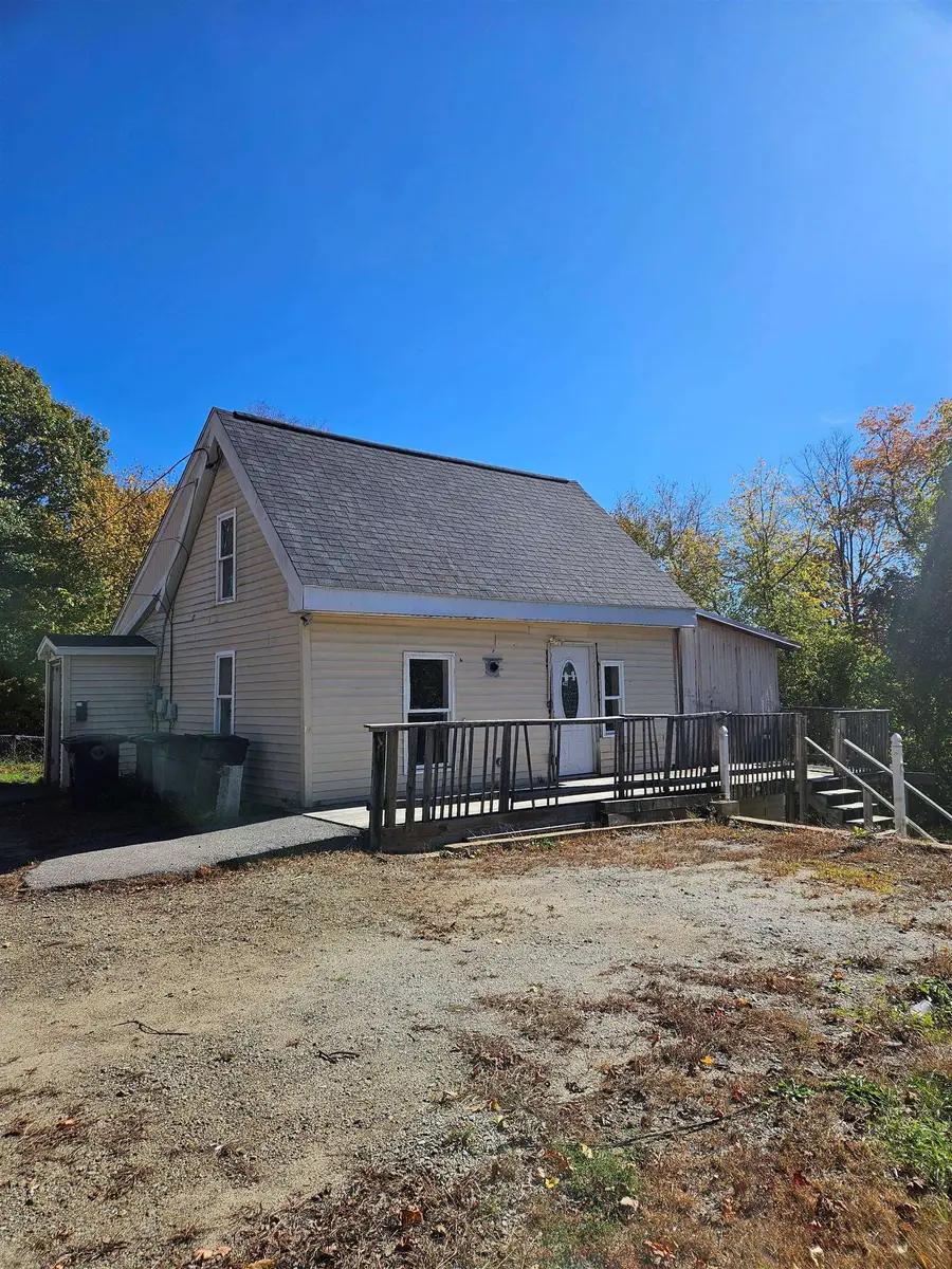 91 Munroe Street, Franklin, NH 03235 - #3