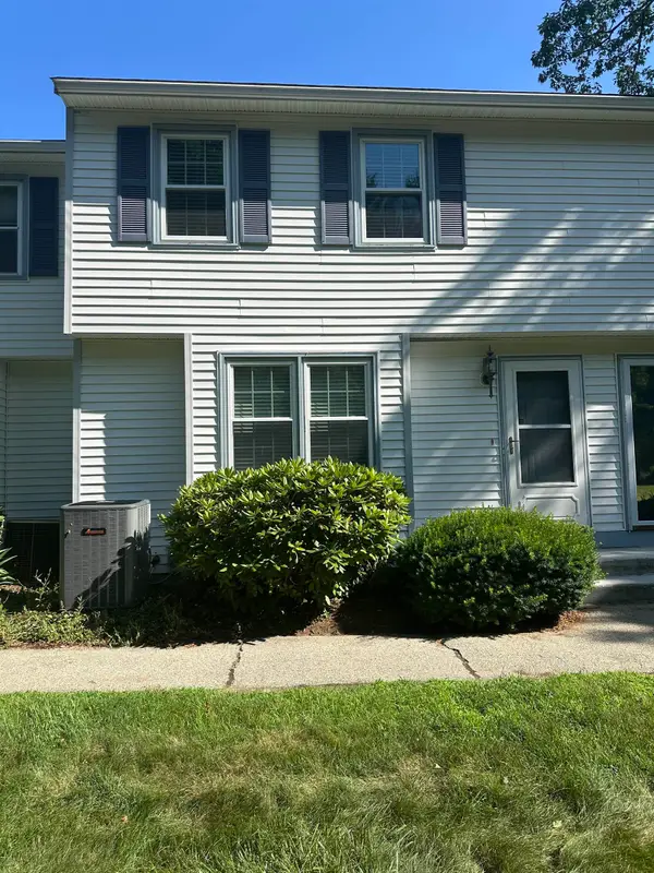 6 Lochmere Lane #367, Nashua, NH 03063