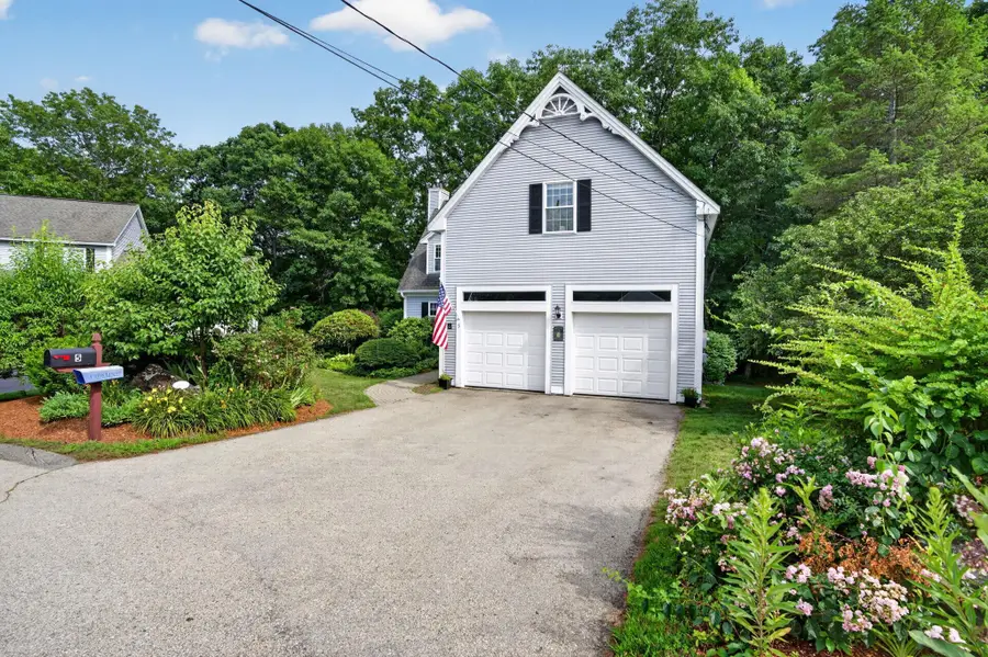5 Suffolk Park, Nashua, NH 03063 - #2