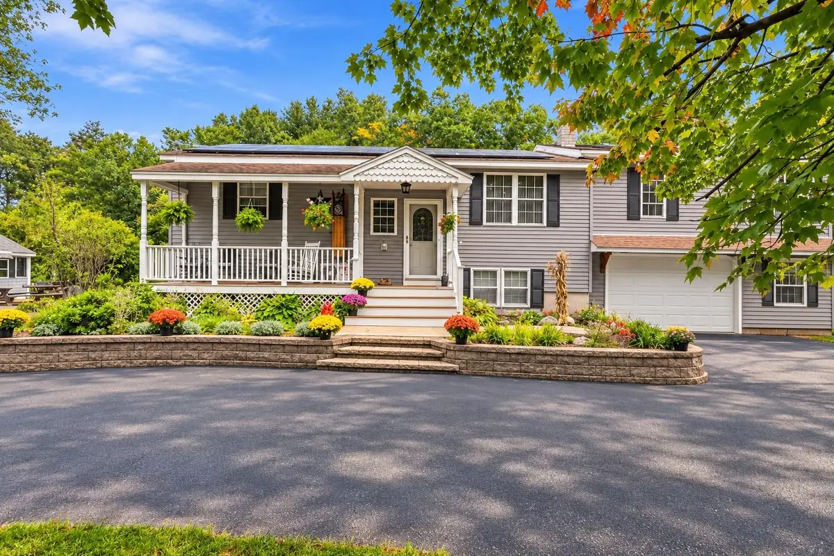 4 Woodbury Drive, Nashua, NH 03062 - #1