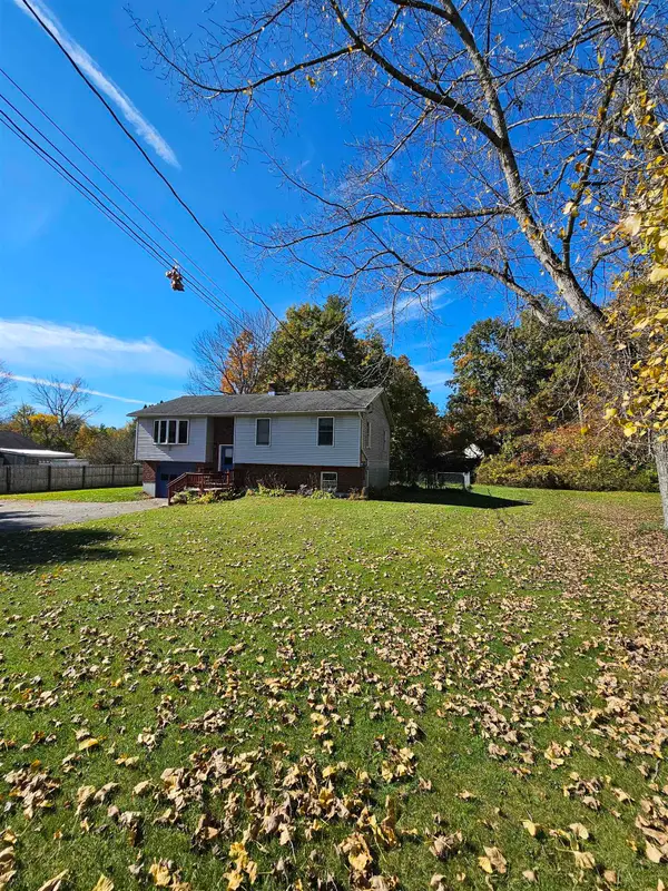 48 Autumn Acres Road, Bennington, VT 05201