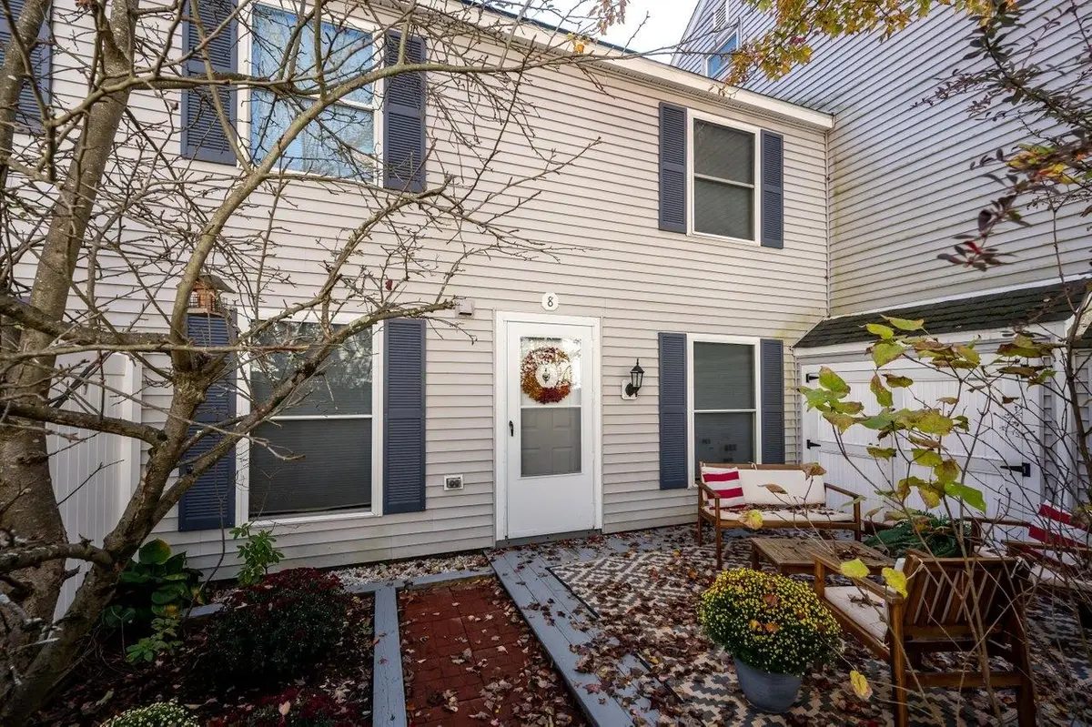 8 Hemlock Forest Drive, Dover, NH 03820 - #1