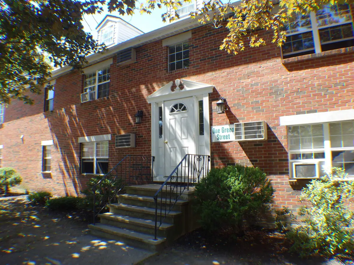 1 Green Street, Dover, NH 03820 - #1