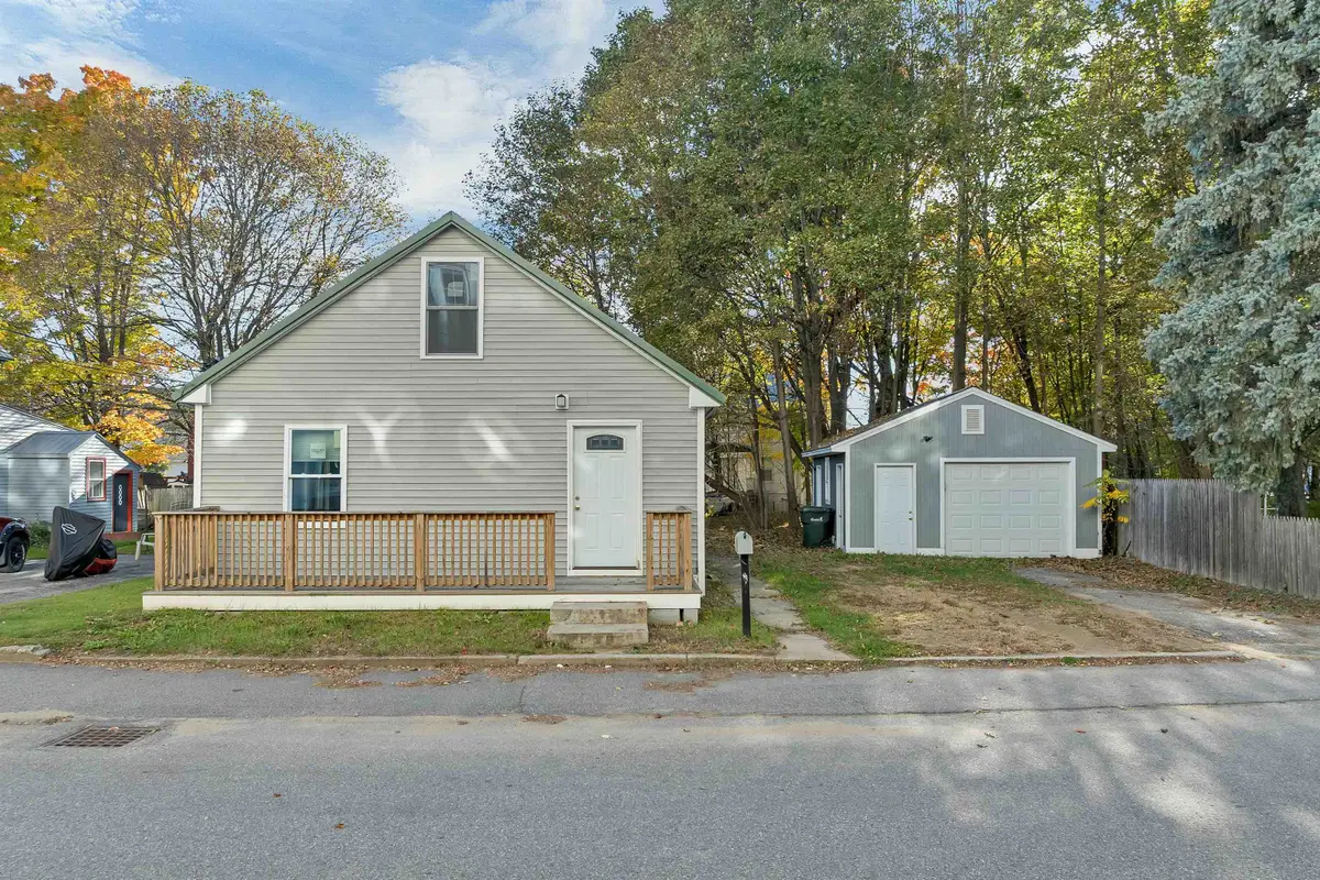 24 Davis Place, Laconia, NH 03246 - #1
