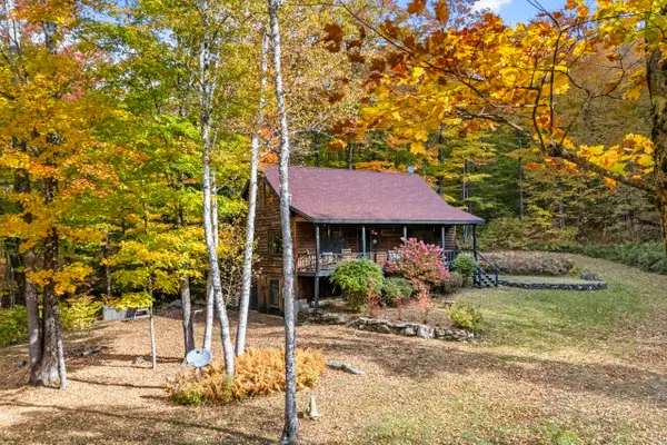 2913 Bethel Mountain Road, Rochester, VT 05767