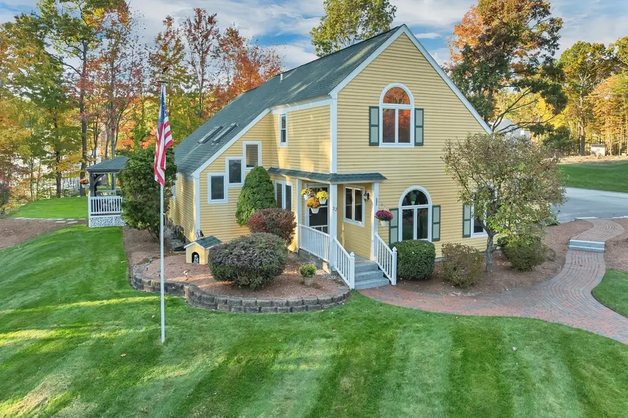32 Lindsay Road, Hooksett, NH 03106 - #2