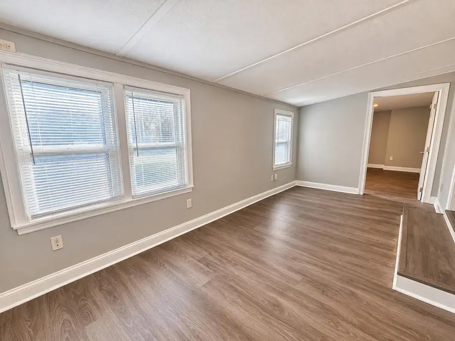 39 Avenue C, Burlington, VT 05408 - #2